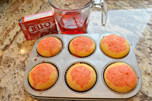 strawberry lemon cupcakes