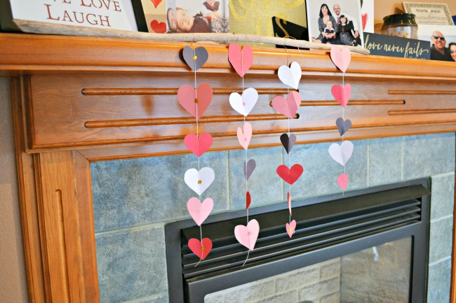 Hanging Hearts Valentines Decor