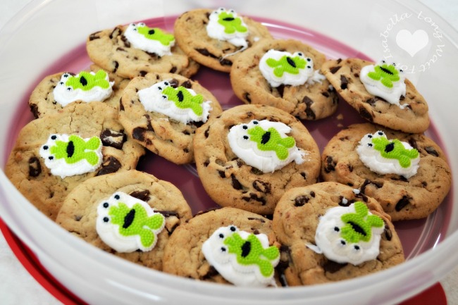 Monster Cookies for Monster Party