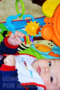 baby grabbing toys