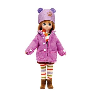 Award Winning Toy: Autumn Leaves Lottie Doll