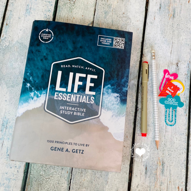 CSB Life Essentials Study Bible